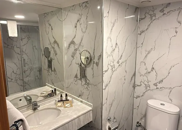 Anemon Kent Ege 4* Bornova